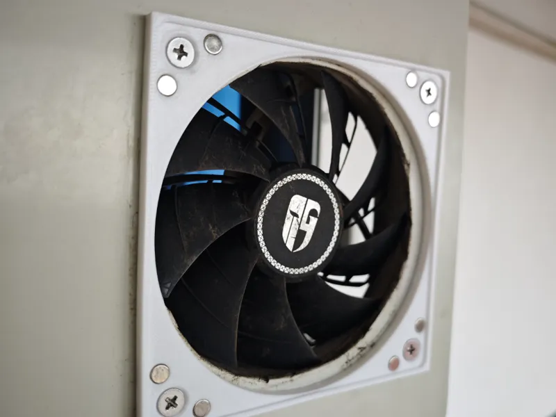 Supporto Ventole PC 120mm con calamita