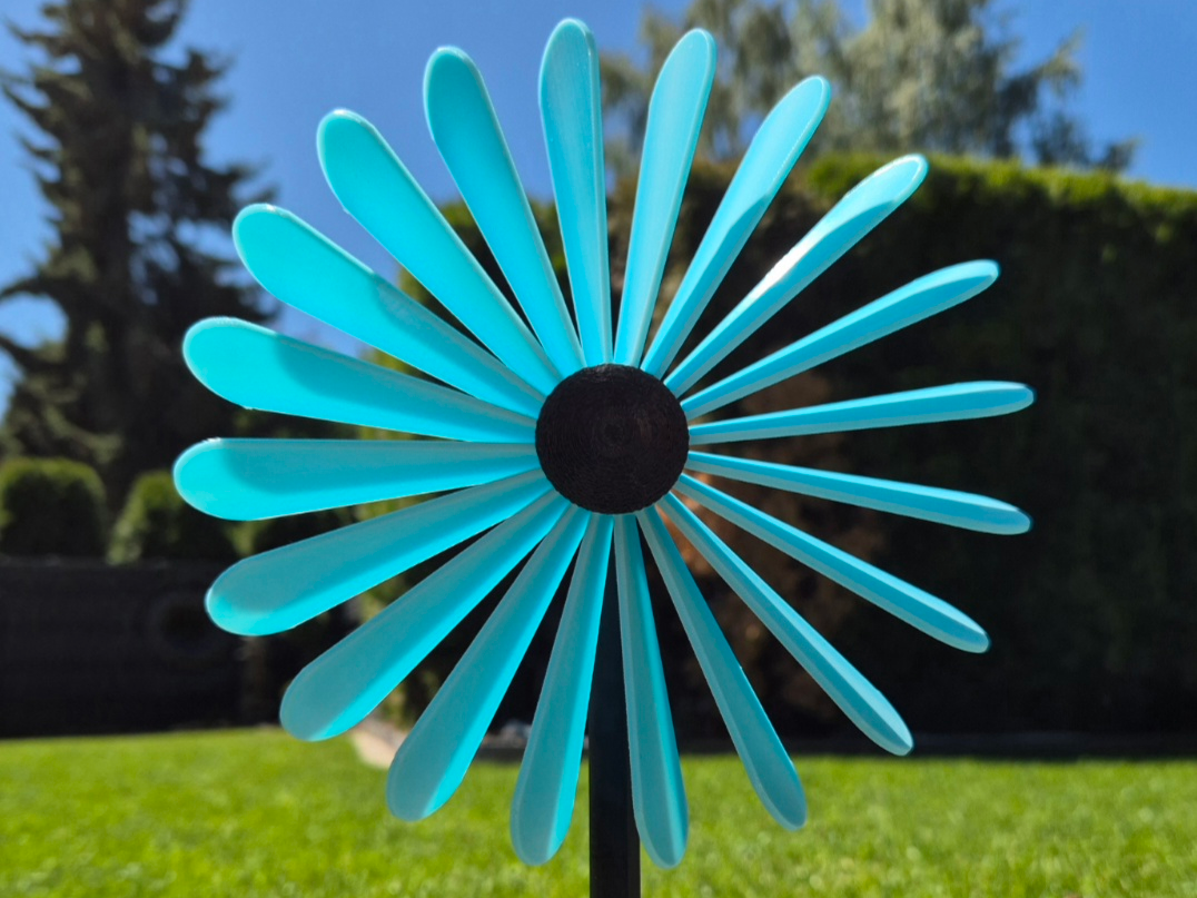 HeliaBloom | Windmargerite & Modern Wind Spinner