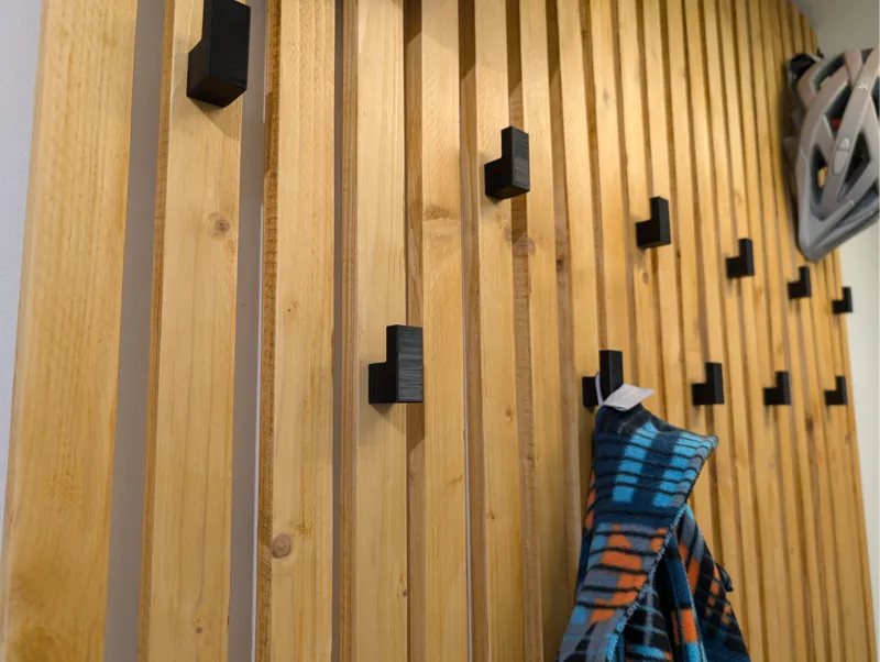 Wardrobe Hook Slim