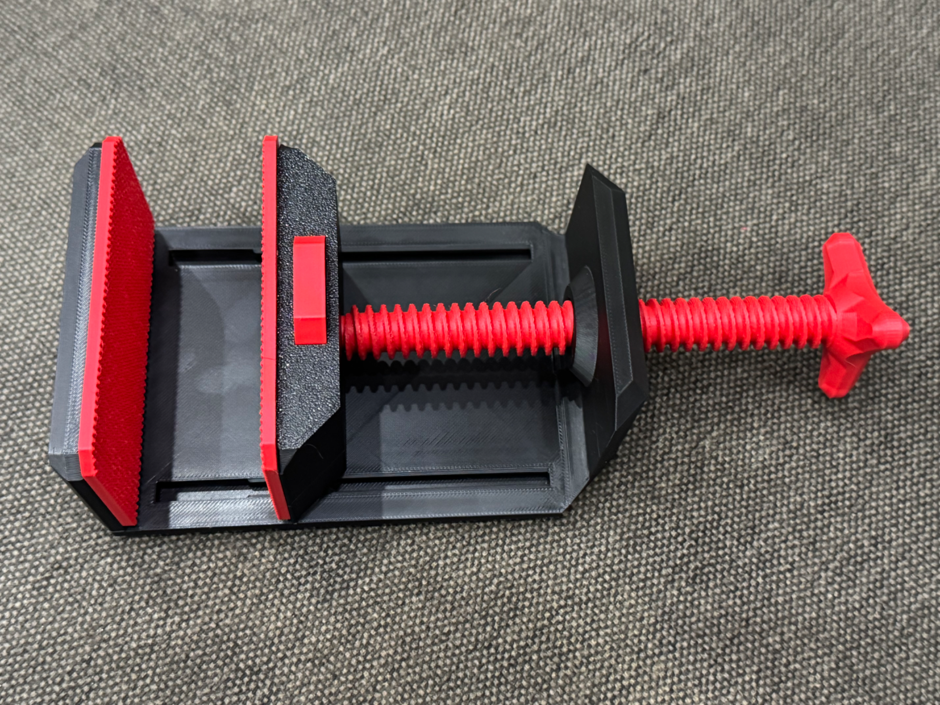 Hobby Mini Vise - fully printable