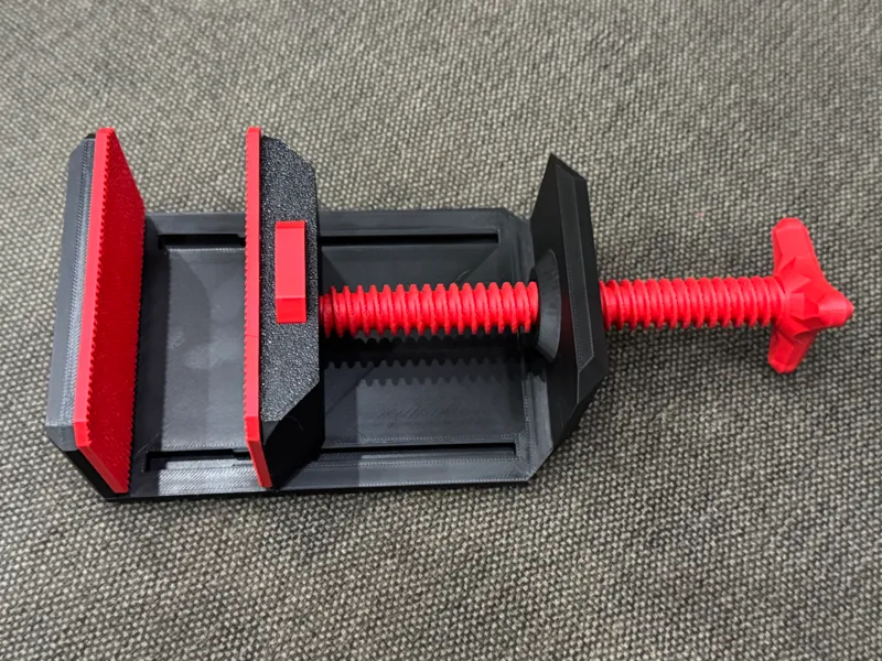 Hobby Mini Vise - fully printable