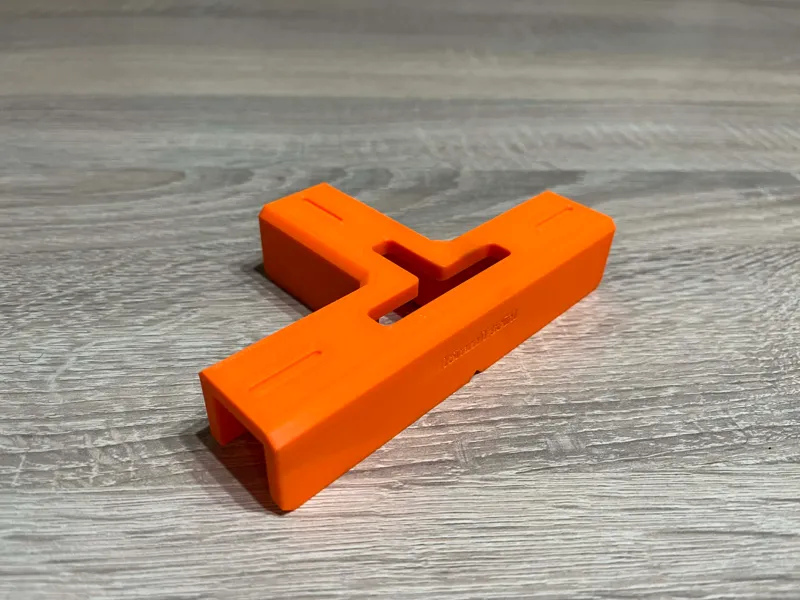 Handy T-Joint for DIY Furniture Assembly