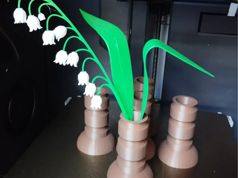 Petit vase type Muguet