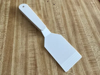 Custom Spatula & Spreader Generator