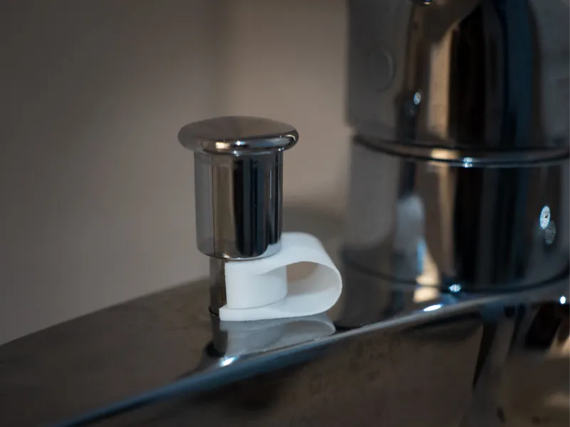 Bathtub Faucet Lock Clip (e.g. Grohe)