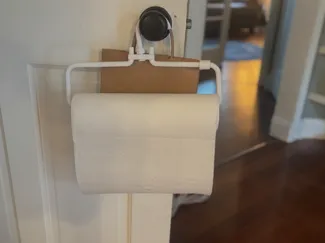 Portable Paper Towel Hanger