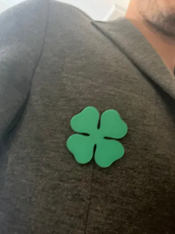 Letrero o emblema decorativo: Four Leaf Clover Brooch — vista de referencia 4