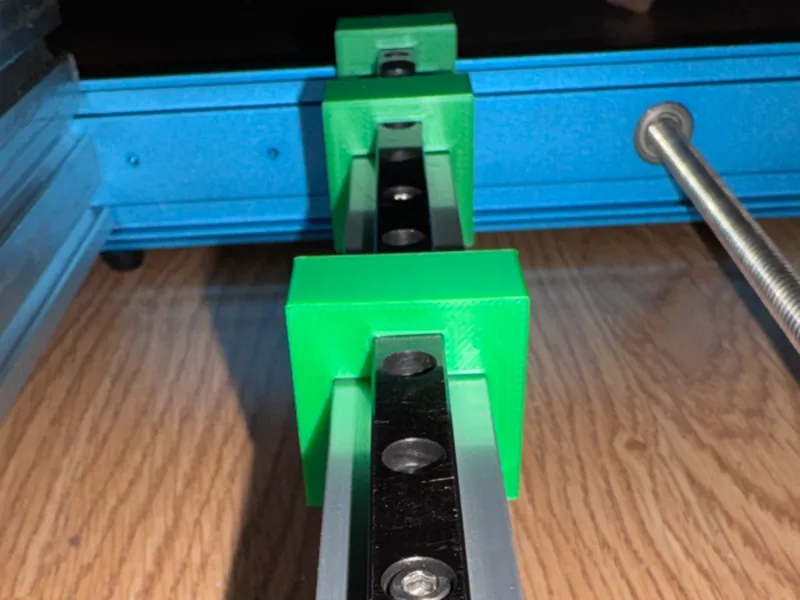 MGN9H Linear Bearing Jig for 2020 Extrusion