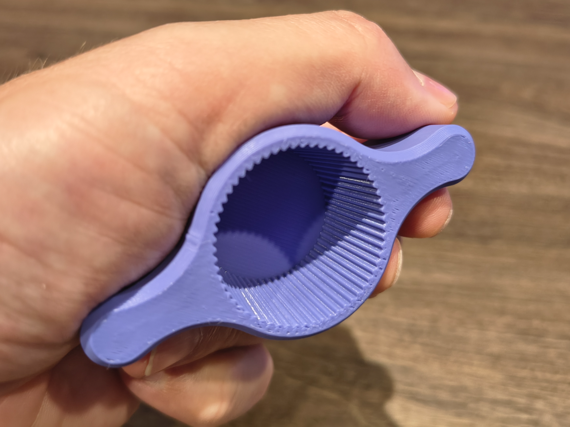 Universal Easy Twist Cap Remover - 1