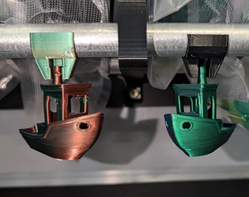 Benchy Display Clip for 1/2" EMT