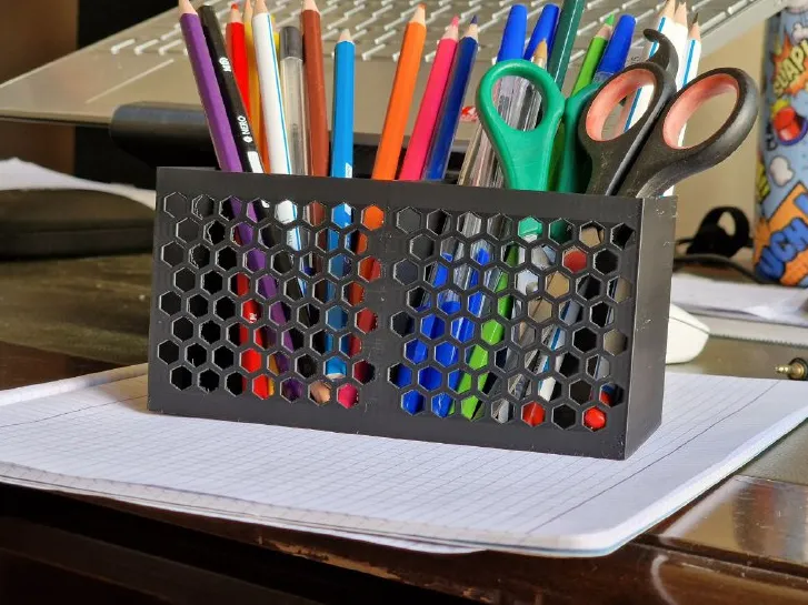 Desktop organizer for pencils and pens