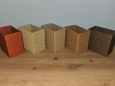 TEXTURED CONTAINERS