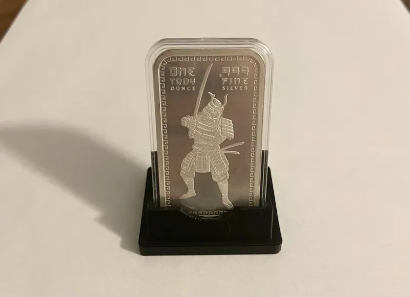 1 oz Gold or Silver Bar Display Stand