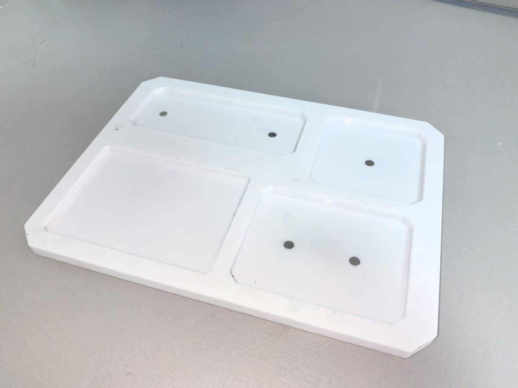 Miniatura 2 do modelo 3D 可以发挥你的创意的托盘