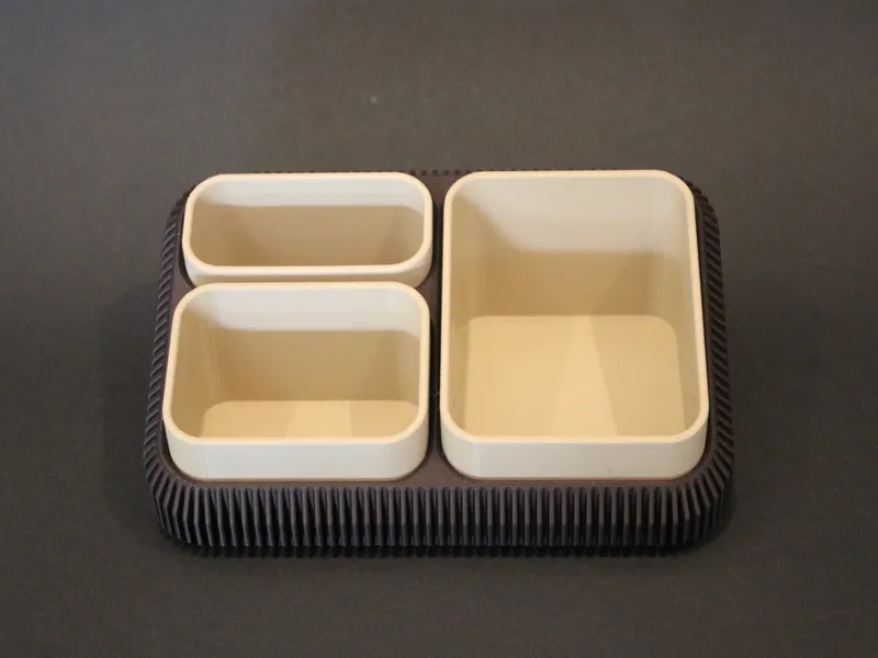 Square organizer