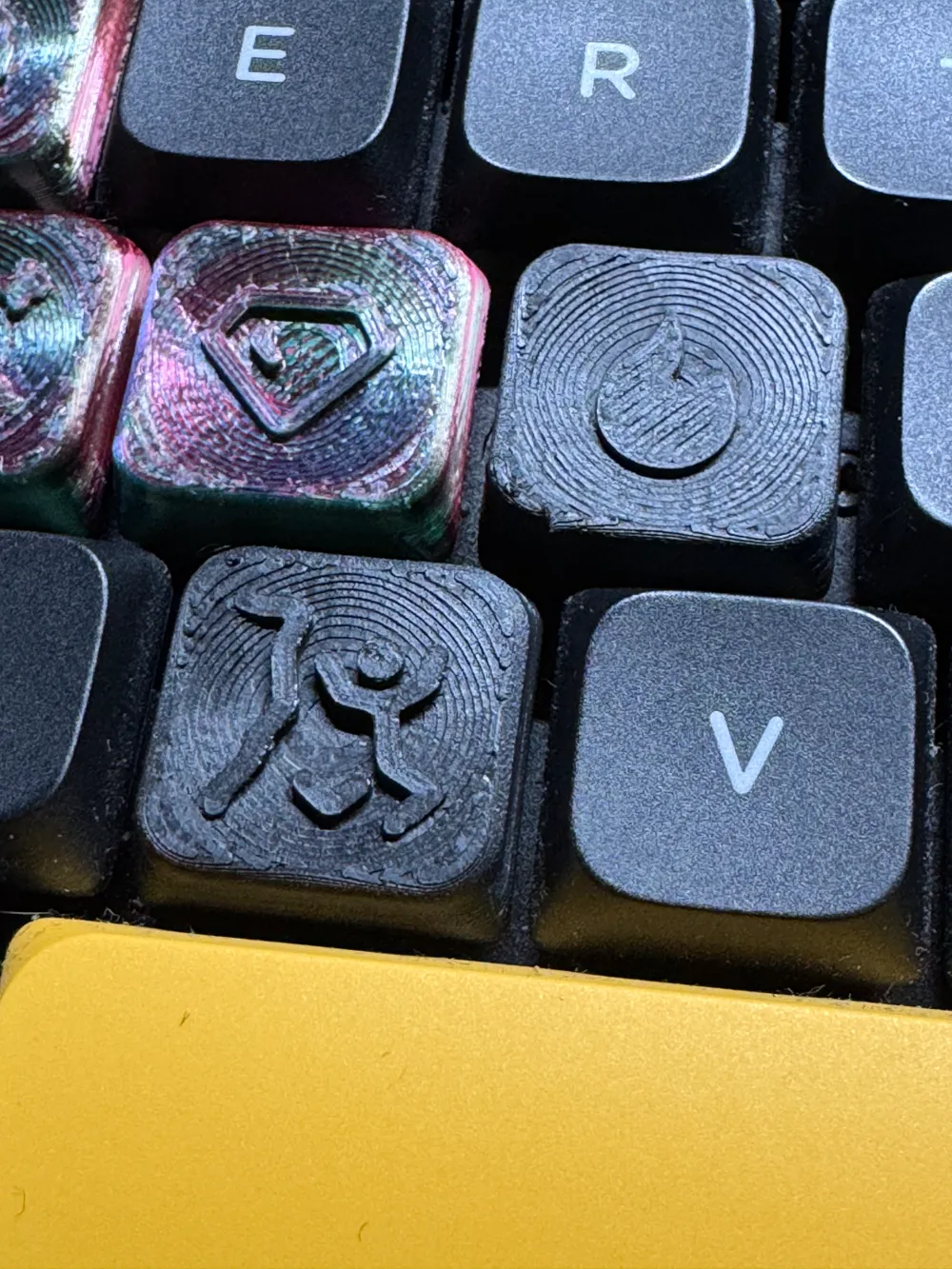 High Keycaps Lock Low Profile Icon Keycaps by RaghunMakerWorld: Download Free 3D Models