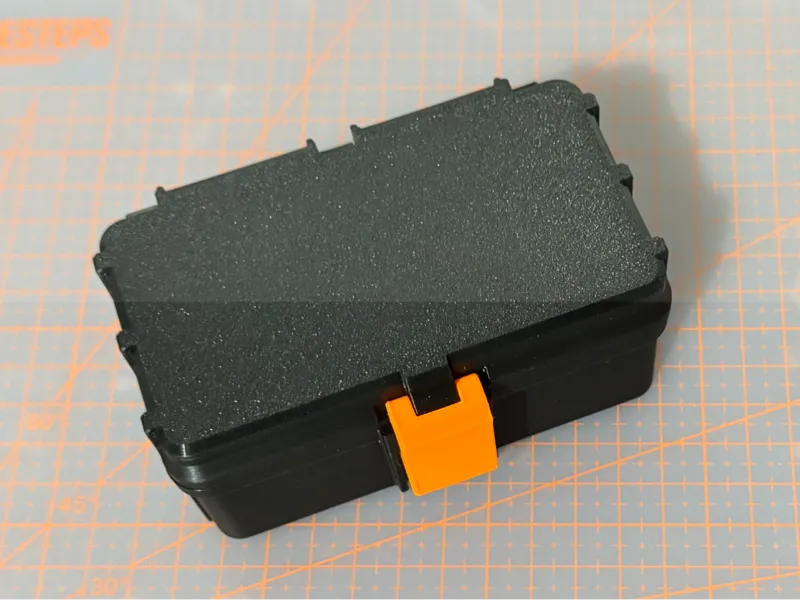 Mini-Z AAA Battery Box - 8 sets
