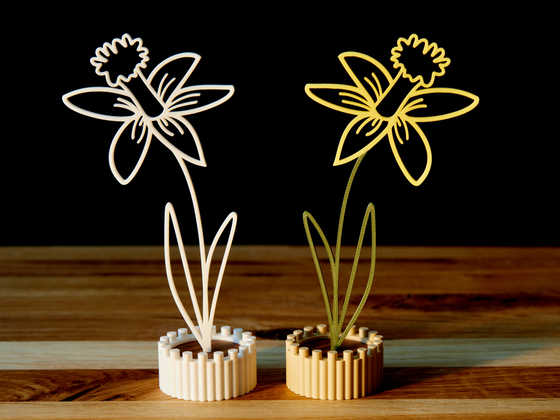 Blume mit Topf Deko Osterglocke Narzisse 1+2farbig