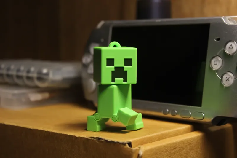 Articulated Creeper - Keychain or Figure