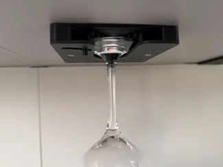 Wine Glas Clamp / Weisweinglas Halterung Camping