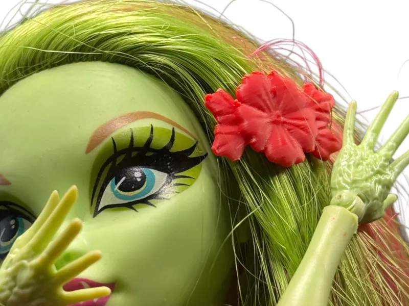 Pasador flor Greta Monster High