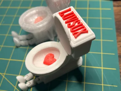 arrticulated Toilet for valentines 