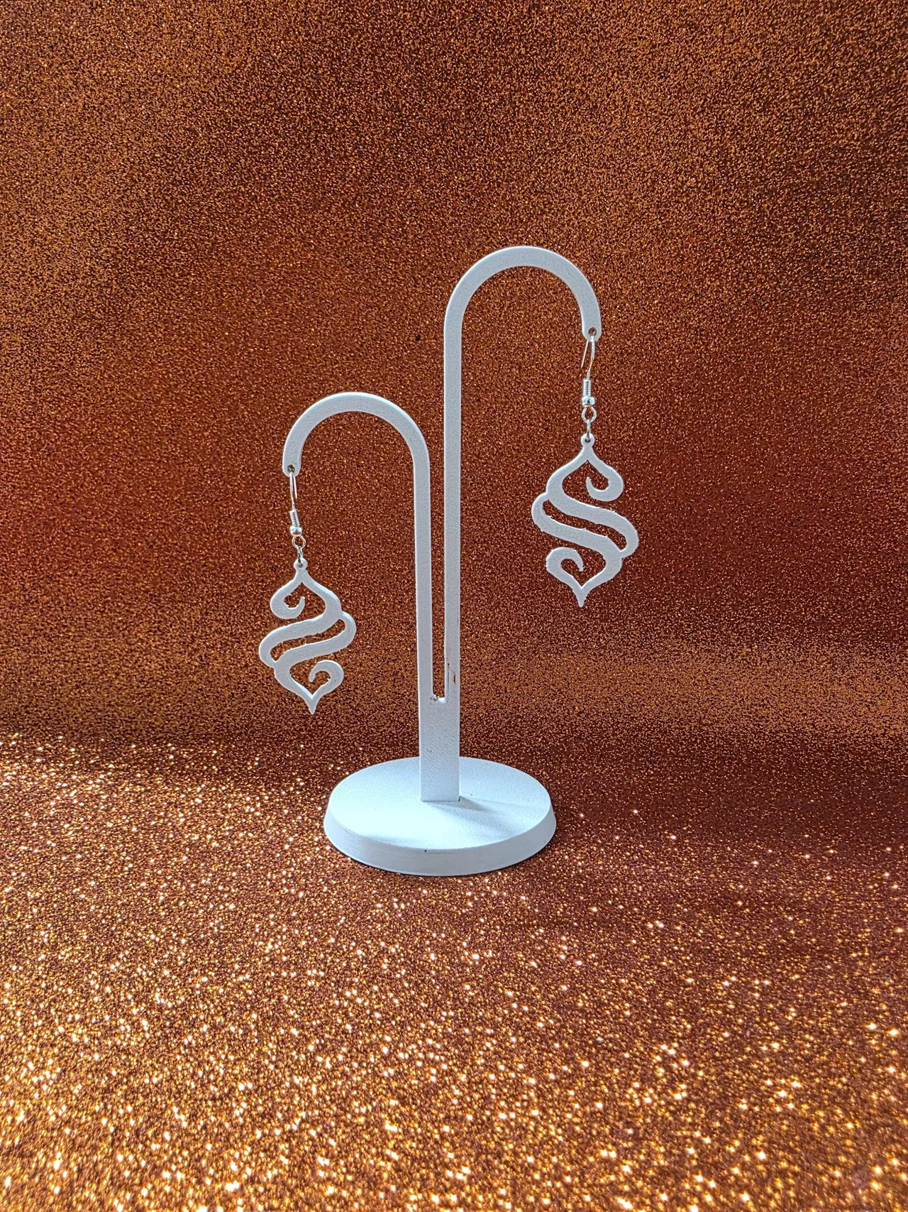 Calligraphic flame silhouette earrings view 3