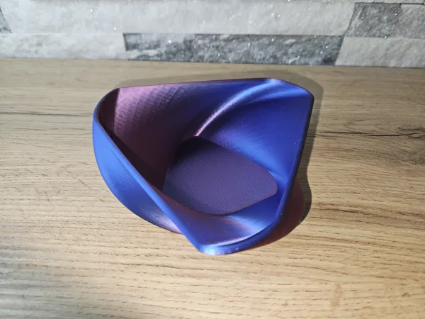 https://makerworld.bblmw.com/makerworld/model/USb3e34ad362782d/design/2024-01-07_a26c5fc270d4f8.jpg