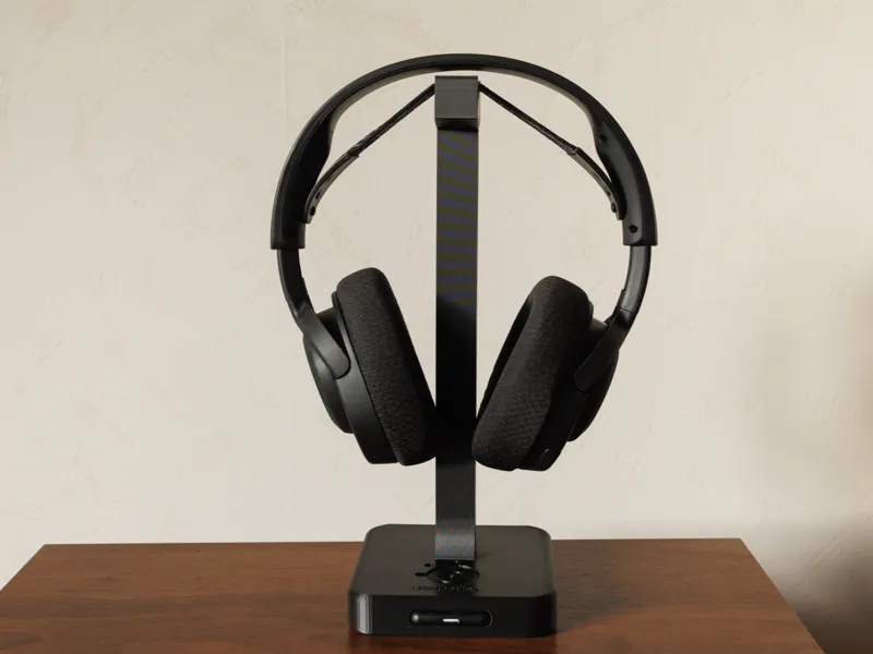 SteelSeries Headset Stand with USB Slot