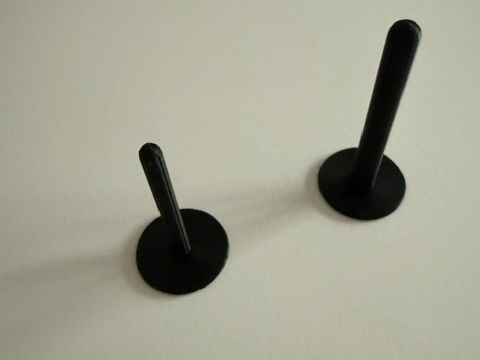 Vintage sewing machine spool pin adapter