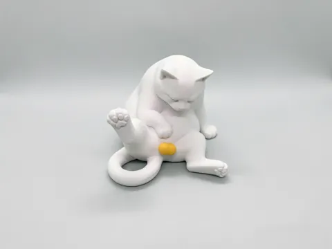 Figura decorativa: Cat Playing with Balls — referencia de MakerWorld