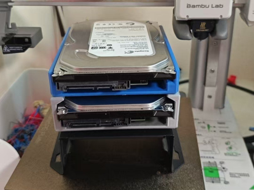 SATA3.5、2.5寸硬盘支架（堆叠、缓冲）