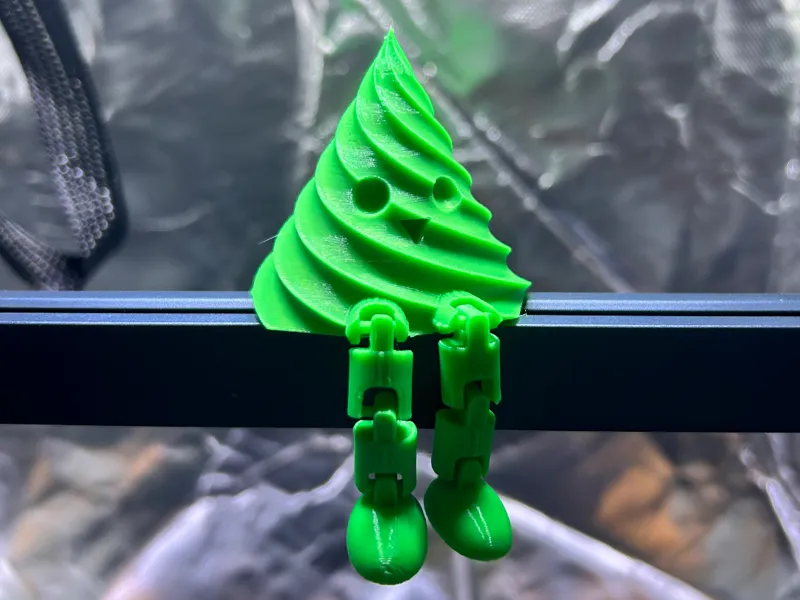 Articulated Silly Christmas Tree