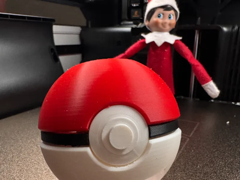 Elf on the Shelf - Pokéball + Gift Card Holder