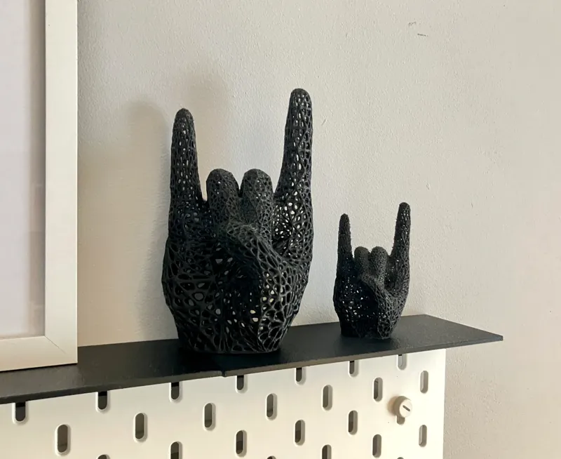 Voronoi Hand
