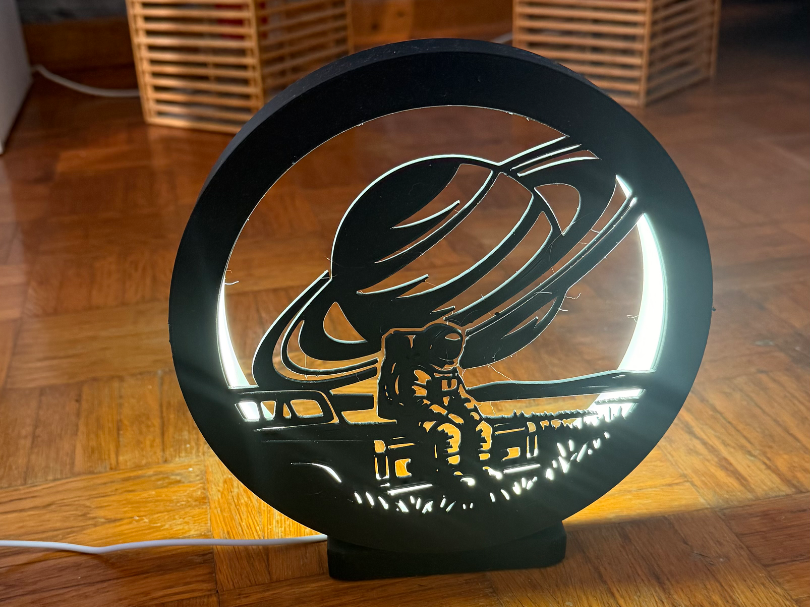 LED Ring Lampe v3 inkl. Rahmen mit Astronaut Motiv