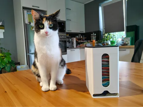 Organizador: Cat Food Pouch Dispenser — referencia de MakerWorld