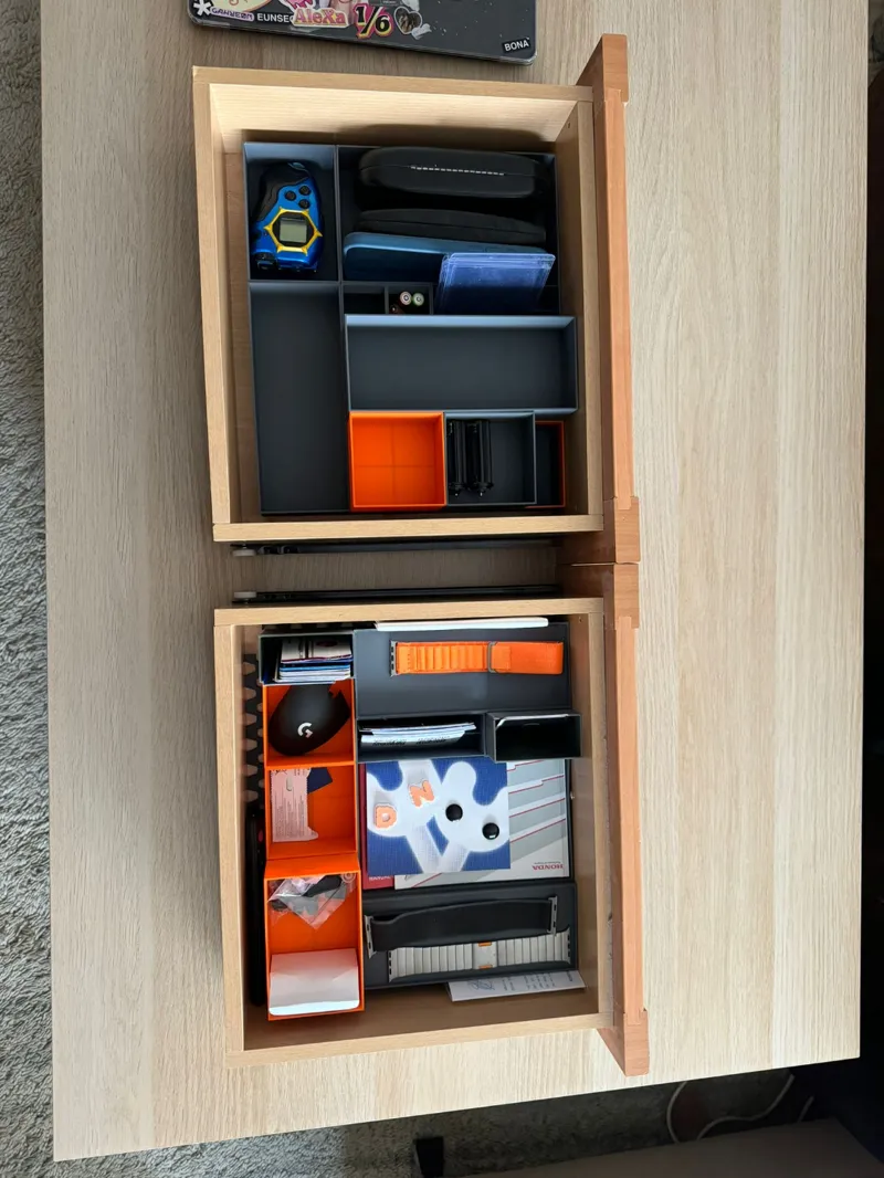 Grid organizer boxes with grid bottom.