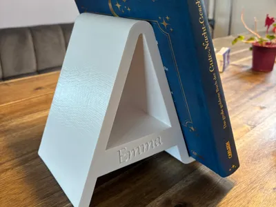Large bookstand with name [customizeable]
