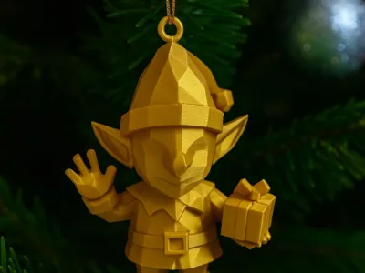 Christmas Gnome with Gift 