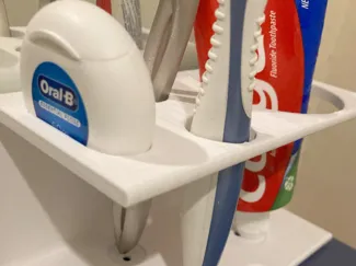 Minimalist Toothbrush Stand