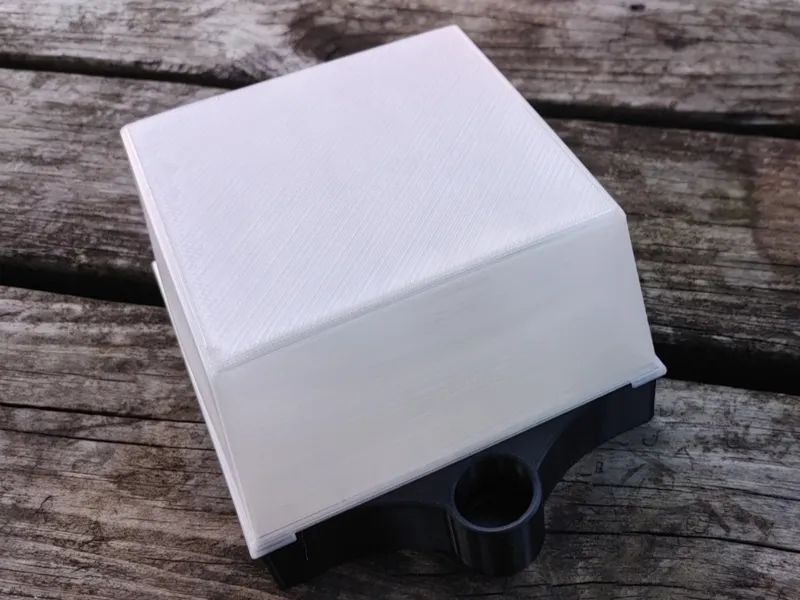 Seed Starter with Watering Well and Clear Dome