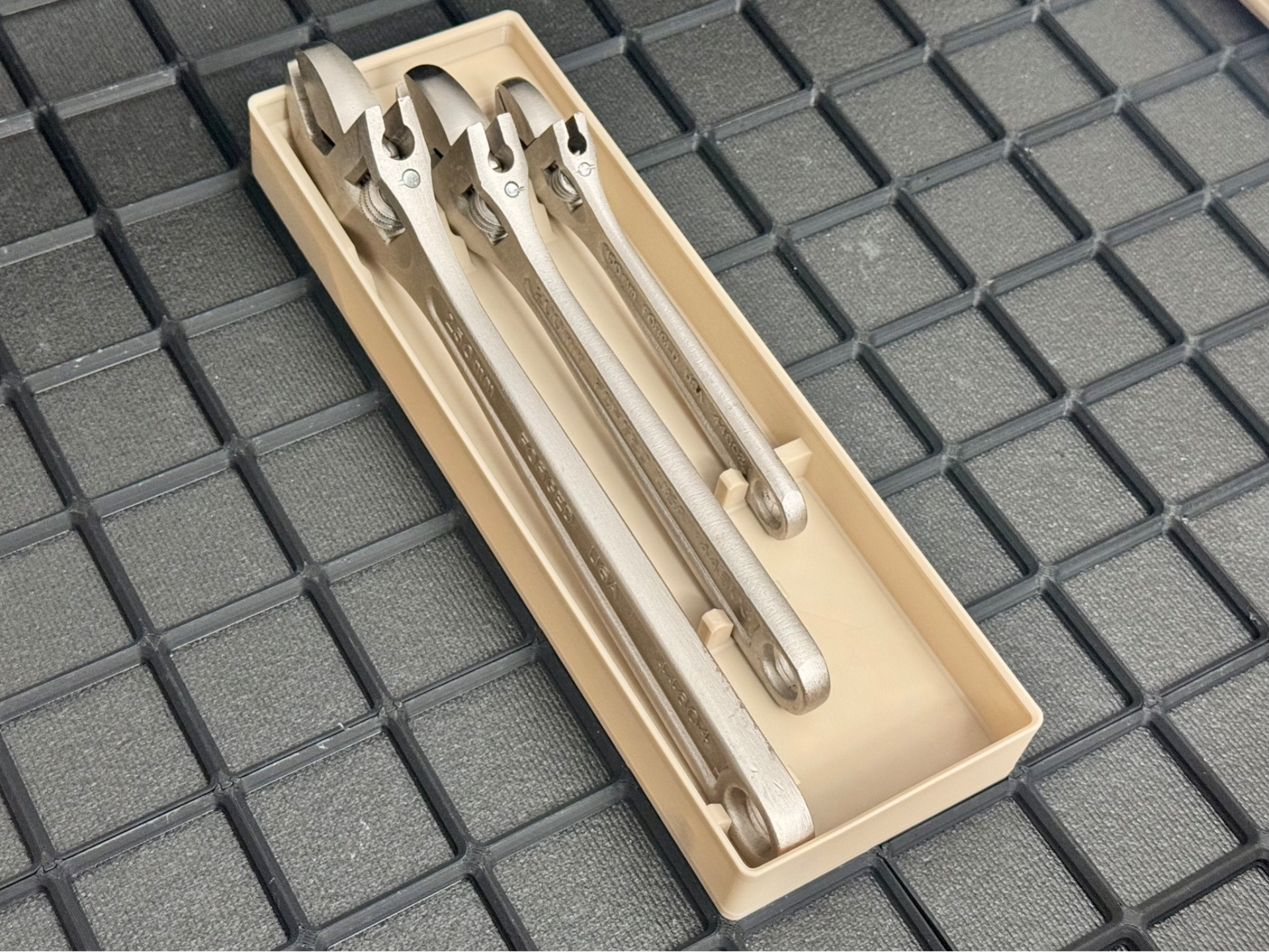Gridfinity Craftsman Adjustable Wrench Holder