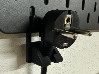Skadis Plug Holder