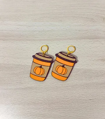 Pendientes: Pumpkin Spice Latte Earrings / Pendientes calabaza — vista de referencia 4