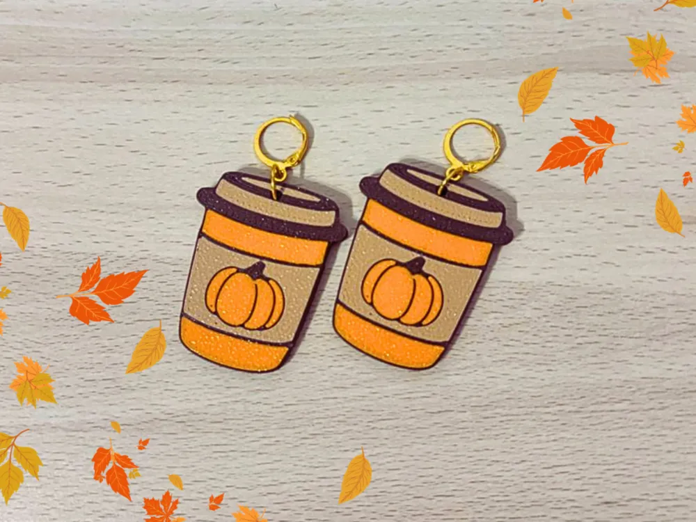 Pendientes: Pumpkin Spice Latte Earrings / Pendientes calabaza. Referencia del modelo original.