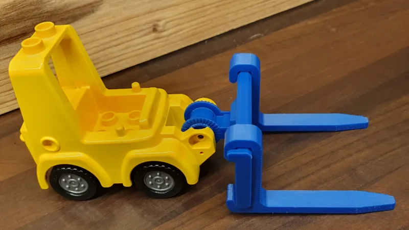 Fork Lift for Duplo