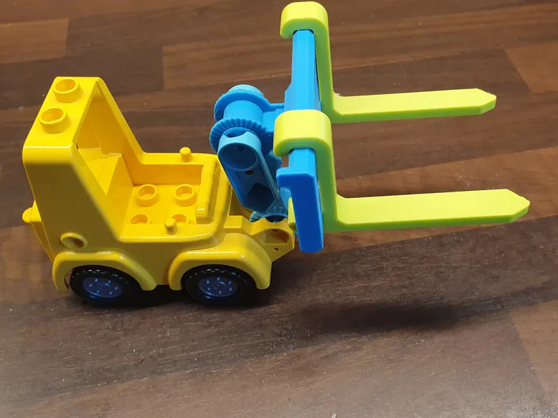 Fork Lift for Duplo