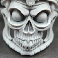 Crâne du Roi mort-vivant couronné — photo 6