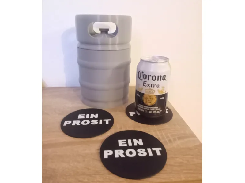 EIN PROSIT  , keg of beer or pencils holder